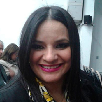 Vanessa Loureiro Correa Vanessa Loureiro Correa